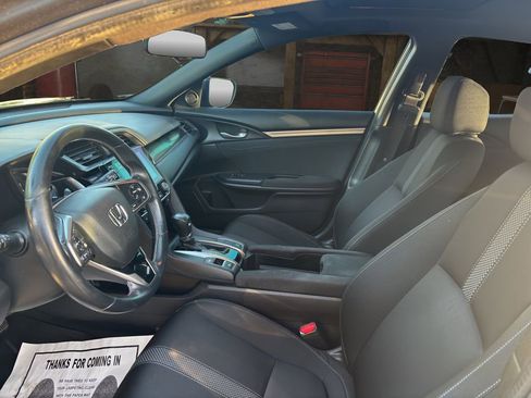 Used 2020 Honda Civic EX image 19