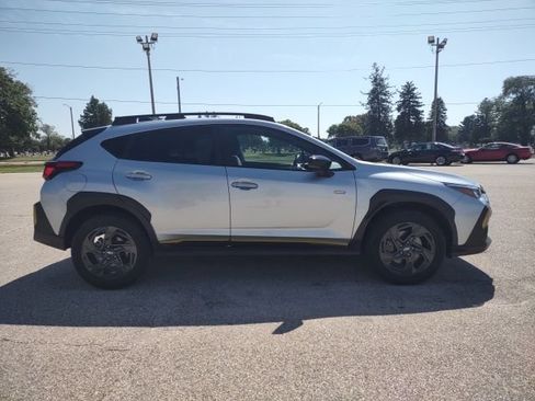 Used 2024 Subaru Crosstrek 2.5i Sport AWD/4WD image 6