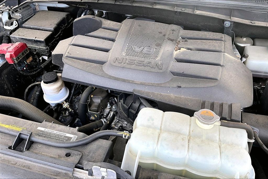 Used 2024 Nissan Titan SV w/ SV Convenience Package AWD/4WD image 30