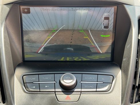 Used 2017 Ford Escape SE w/ Equipment Group 201A AWD/4WD image 22