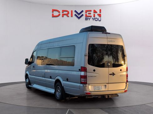 Used 2016 Mercedes-Benz Sprinter 3500 image 3