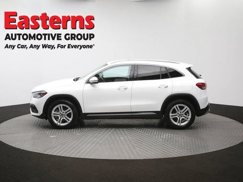 Used 2022 Mercedes-Benz GLA 250 4MATIC w/ Premium Package Lite image 59