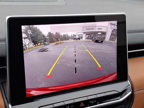 Certified 2024 Jeep Compass Limited image 17