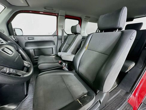 Used 2006 Honda Element EX image 19