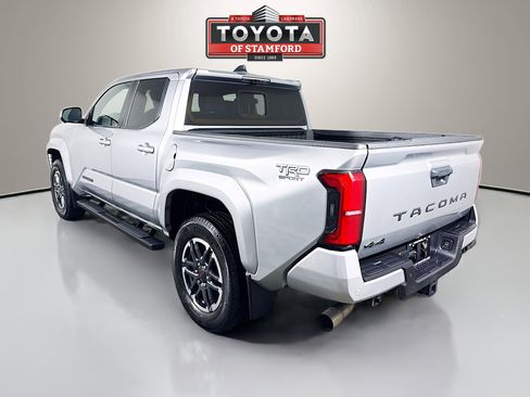 Used 2024 Toyota Tacoma TRD Sport w/ TRD Sport Premium Package image 5