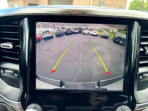 Used 2019 RAM 1500 Laramie image 14