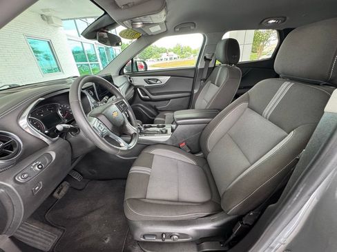 Used 2023 Chevrolet Blazer LT AWD/4WD image 12