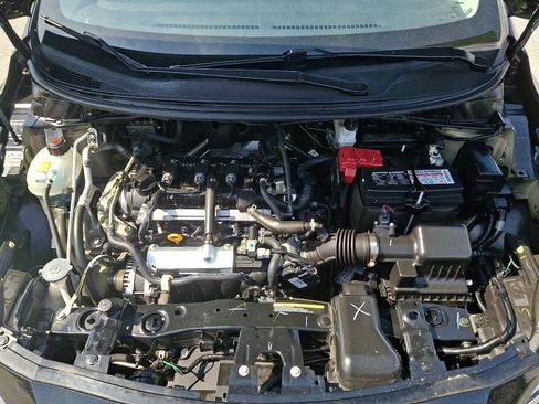 Used 2024 Nissan Versa SV FWD image 28