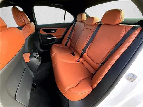 Used 2025 Mercedes-Benz C 300 Sedan image 28