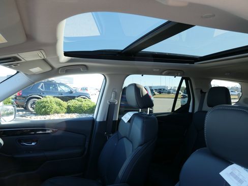 New 2025 Honda Pilot Touring image 29