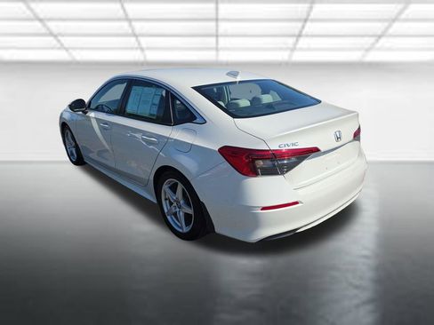 Used 2022 Honda Civic EX image 5
