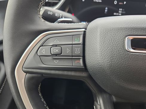 New 2025 Jeep Grand Cherokee Altitude RWD image 23