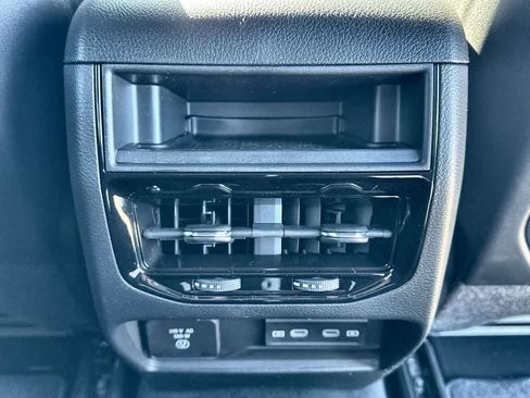 New 2026 Jeep Grand Cherokee Altitude RWD image 21