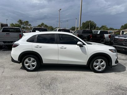 Used 2025 Honda HR-V LX