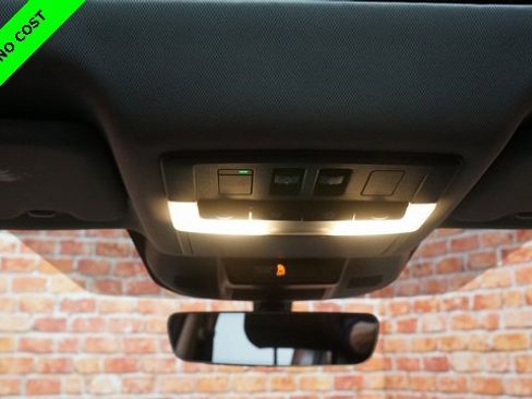 Used 2022 Nissan Rogue SL w/ SL Premium Package image 34