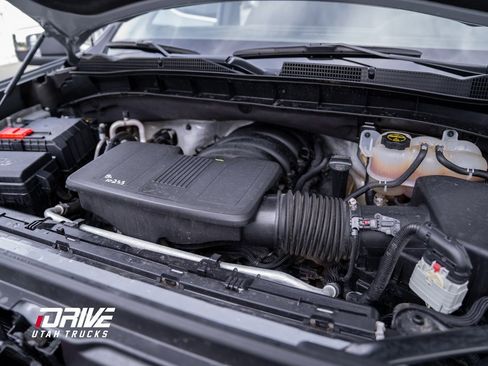 Used 2024 GMC Sierra 1500 SLE image 41