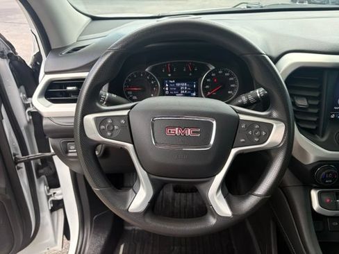 Used 2021 GMC Acadia SLE w/ Driver Convenience Package FWD image 38