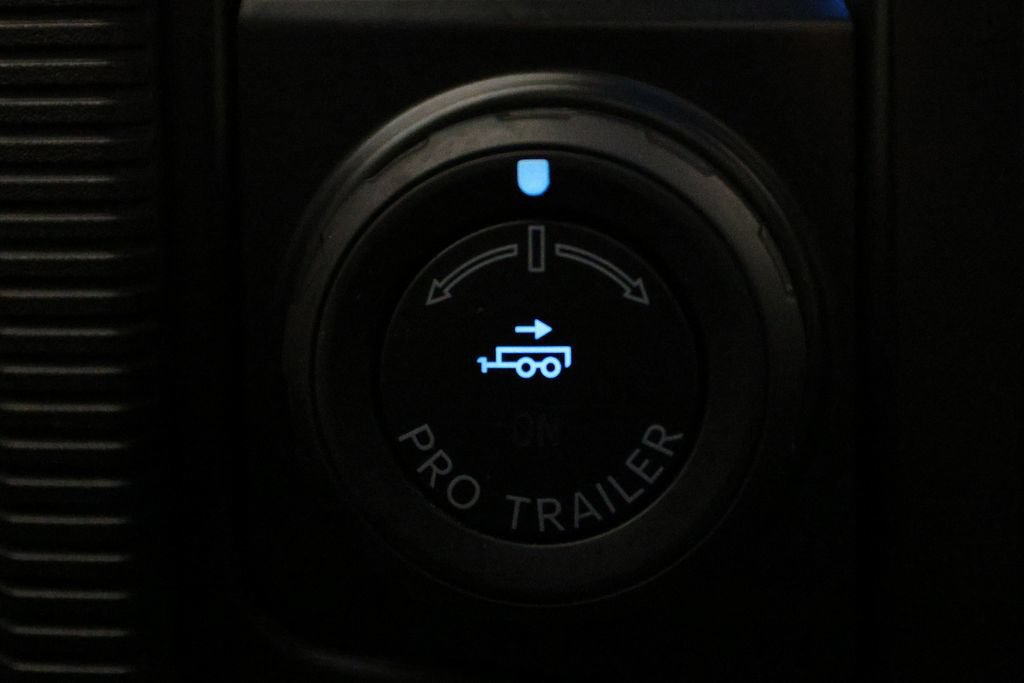 Used 2025 Ford F150 Raptor w/ Equipment Group 803A Raptor R AWD/4WD image 24
