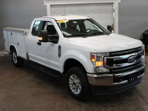 Used 2021 Ford F250 XL w/ STX Appearance Package AWD/4WD image 23