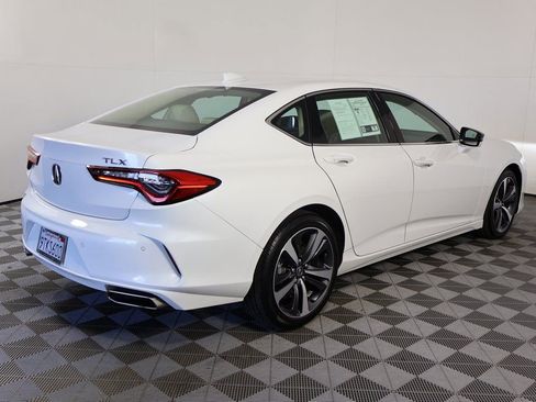 Used 2025 Acura TLX w/ Technology Package image 4