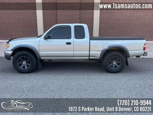 Used 2001 Toyota Tacoma 4x4 Xtracab image 17