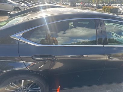 Used 2022 Lexus ES 350 w/ Premium Package