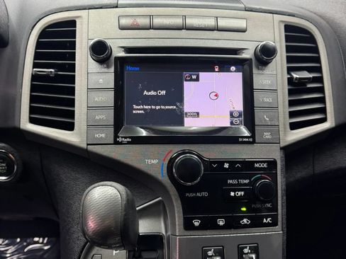 Used 2015 Toyota Venza XLE FWD image 19