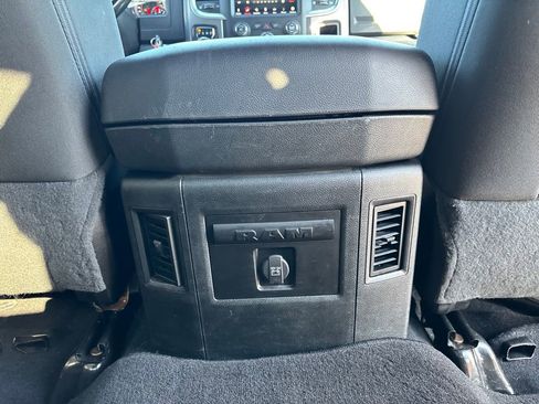 Used 2022 RAM 1500 Classic Warlock w/ Ceramic Grey Warlock Package AWD/4WD image 43
