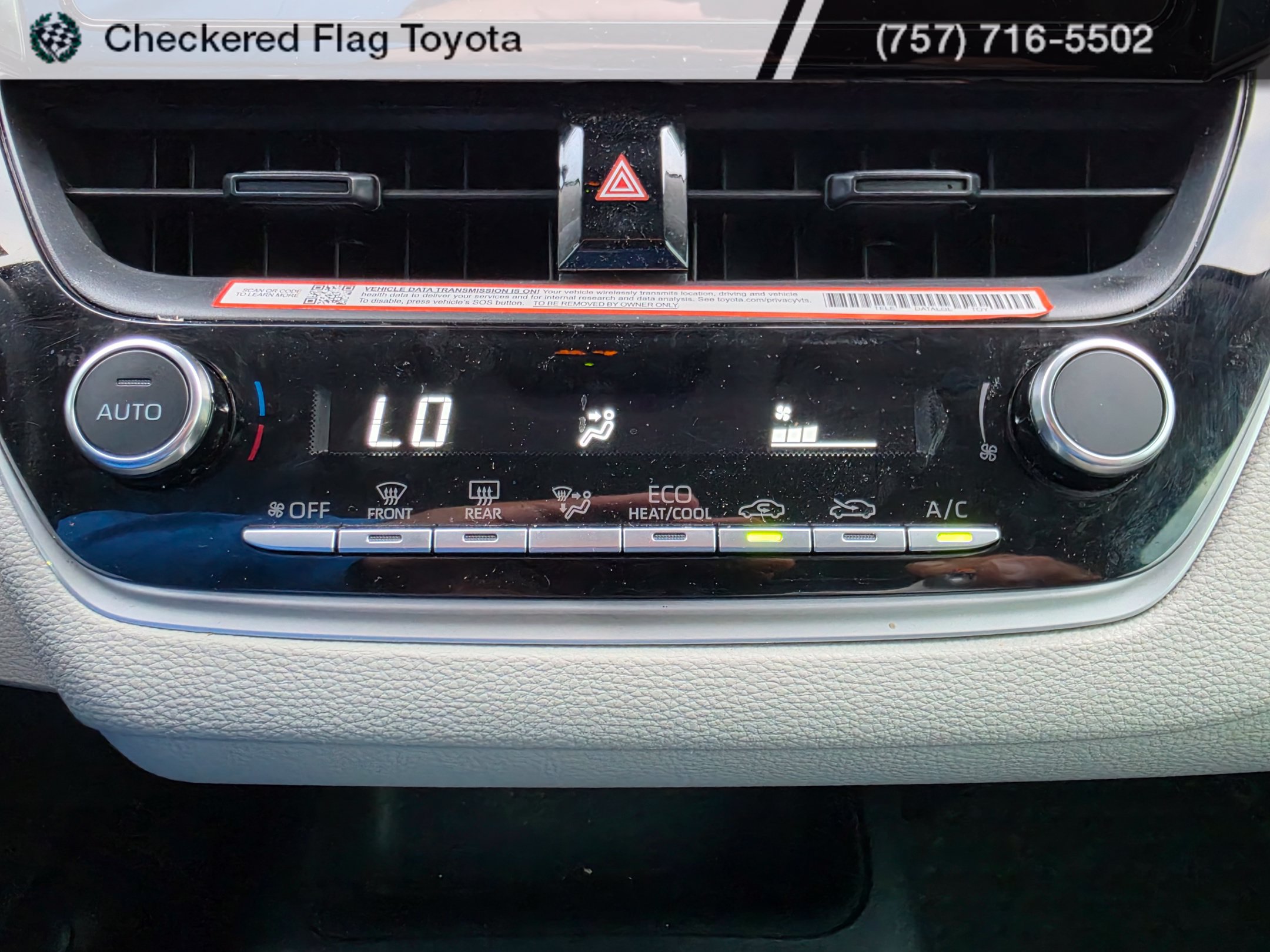 Used 2025 Toyota Corolla LE FWD image 16