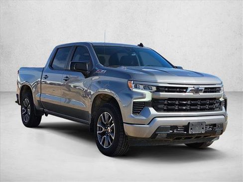 Used 2023 Chevrolet Silverado 1500 RST AWD/4WD image 3
