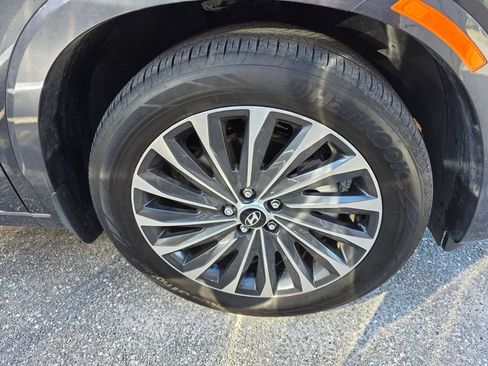 Used 2025 Hyundai Palisade Calligraphy image 36