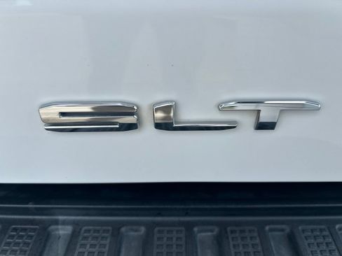 Used 2020 GMC Sierra 1500 SLT w/ SLT Convenience Package AWD/4WD image 33