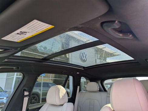 Used 2021 BMW X5 xDrive40i w/ Premium Package image 26