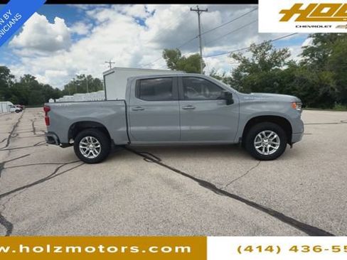 Used 2024 Chevrolet Silverado 1500 RST AWD/4WD image 9