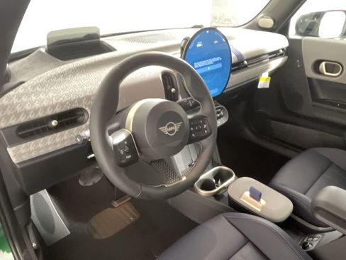 Certified 2025 MINI Cooper S image 12