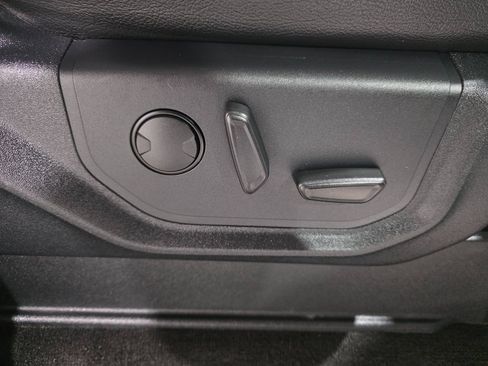 Used 2019 Ford F150 XLT w/ Equipment Group 302A Luxury image 25