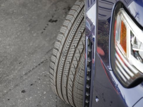 Used 2022 Audi e-tron S Prestige image 3