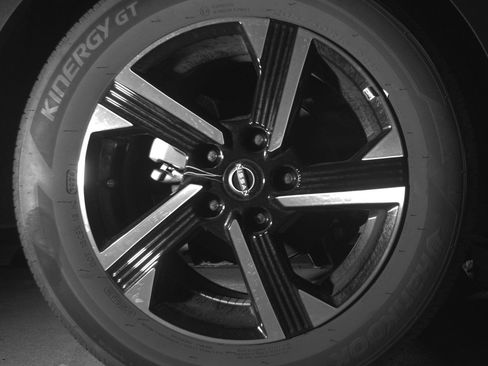 Used 2025 Nissan Sentra SV image 15