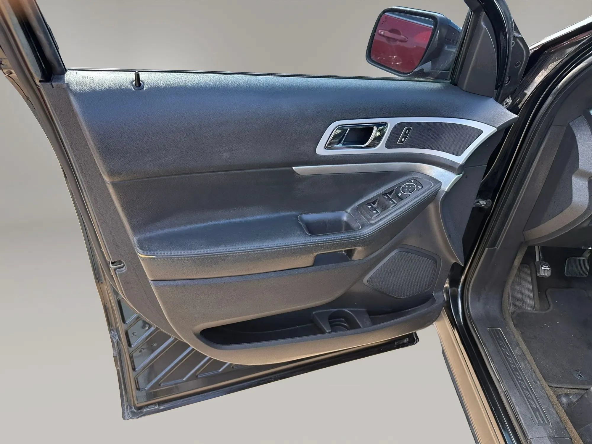 Used 2013 Ford Explorer XLT FWD image 21
