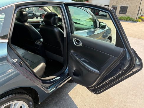 Used 2014 Nissan Sentra SL w/ Premium Package FWD image 15