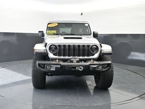 Used 2024 Jeep Wrangler Unlimited Rubicon 392 AWD/4WD image 2