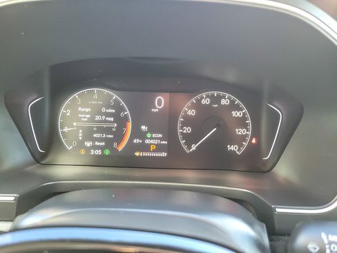 Used 2025 Honda Pilot EX-L image 12