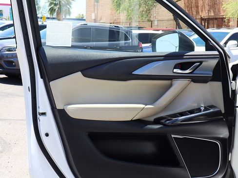 Used 2018 MAZDA CX-9 Touring w/ Touring Premium Package FWD image 40