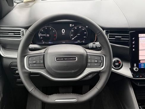 New 2026 Jeep Grand Wagoneer Limited AWD/4WD image 40