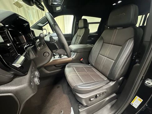 Certified 2026 Chevrolet Silverado 1500 High Country w/ Midnight Edition image 28