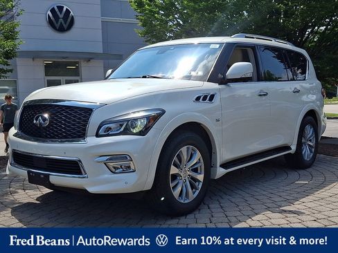 Used 2017 INFINITI QX80 4WD w/ Driver Assistance Package image 3