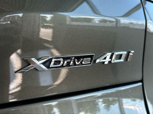 Used 2024 BMW X5 xDrive40i w/ M Sport Package AWD/4WD image 25