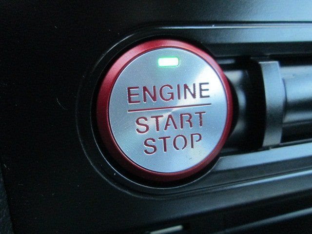 Used 2020 Ford Mustang Coupe RWD image 16