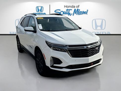 Used 2022 Chevrolet Equinox RS w/ Infotainment Package AWD/4WD image 1