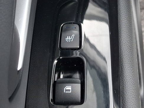 Used 2023 Hyundai Tucson Limited image 11